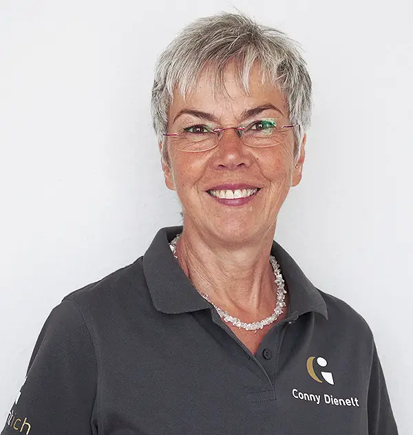 Foto Mitarbeiterin Conny